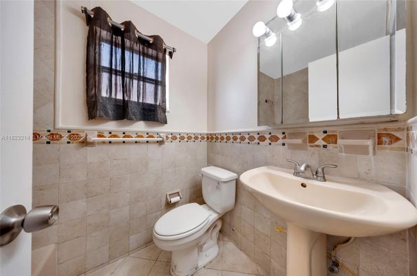 Bathroom, Interior