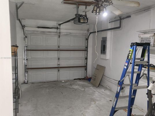 Garage, Interior