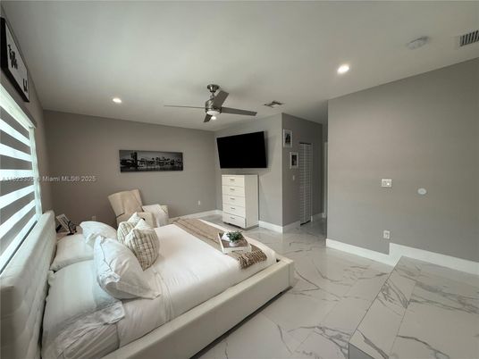 Bedroom, Interior, Marble, Recessed Lighting