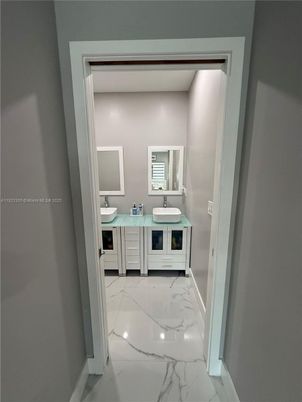 Bathroom, Dual Sink Vanities, Interior, Marble