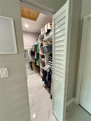 Interior, Marble, Recessed Lighting, Walk-in Closets