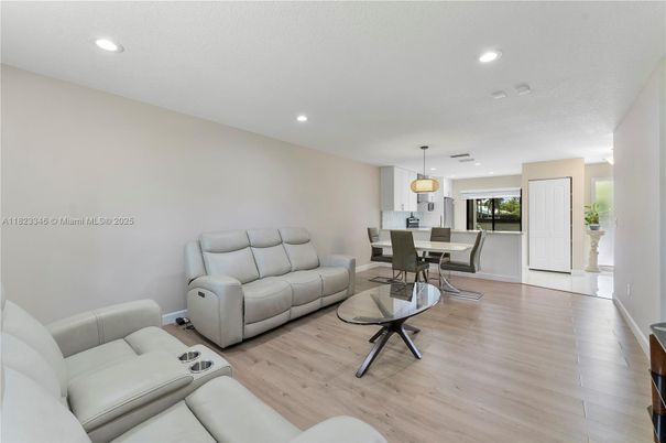 Dining room, Interior, Living room, Pendant Lights, Recessed Lighting, Wood Texture Flooring