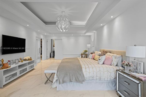 Bedroom, Interior, Marble, Pendant Lights, Recessed Lighting