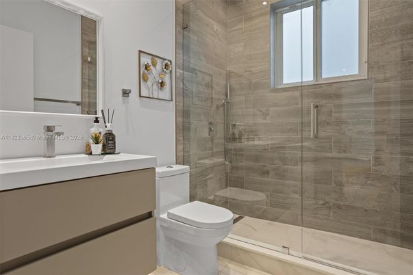Bathroom, Glass Shower, Interior