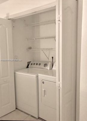 Interior, Utility Closets, Washer