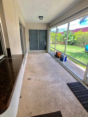 Empty room, Interior, Sun Room