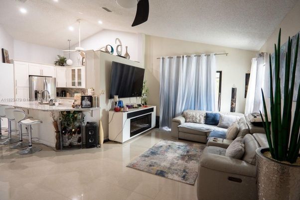 Interior, Kitchen, Living room, Recessed Lighting, Stainless Steel Appliances