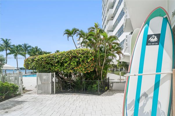 Exterior, Pool, Water