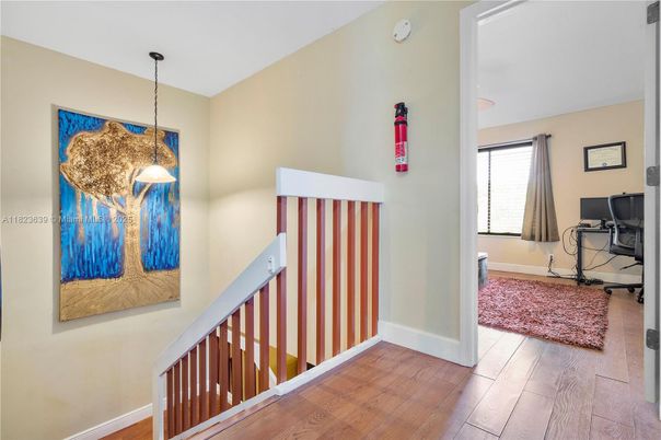 Home Office, Interior, Pendant Lights, Wood Texture Flooring