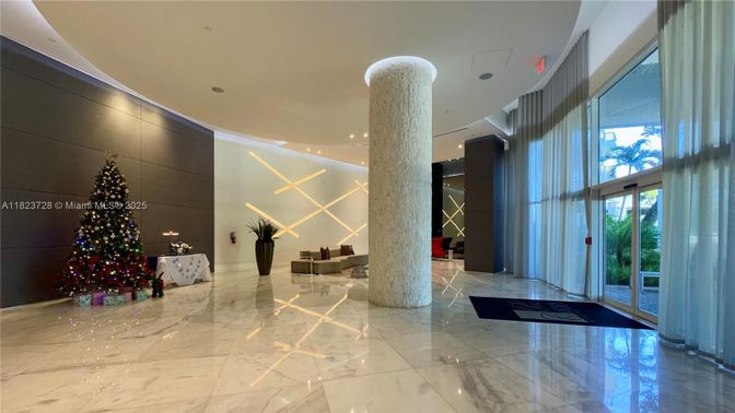 Interior, Marble, Recessed Lighting