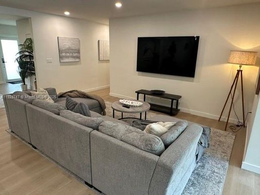 Interior, Living room, Recessed Lighting, Wood Texture Flooring