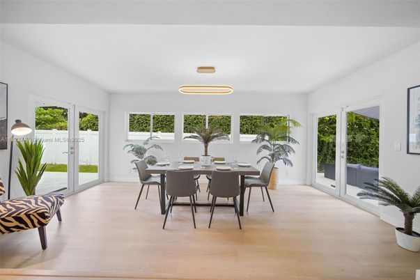 Dining room, Interior, Wood Texture Flooring