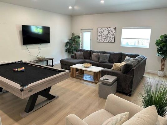 Billiard Table, Game Room, Interior, Living room, Recessed Lighting, Wood Texture Flooring