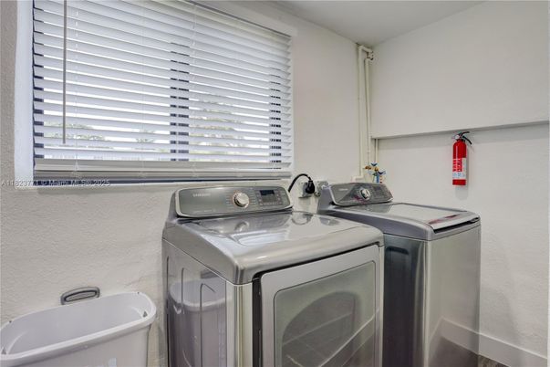 Interior, Washer