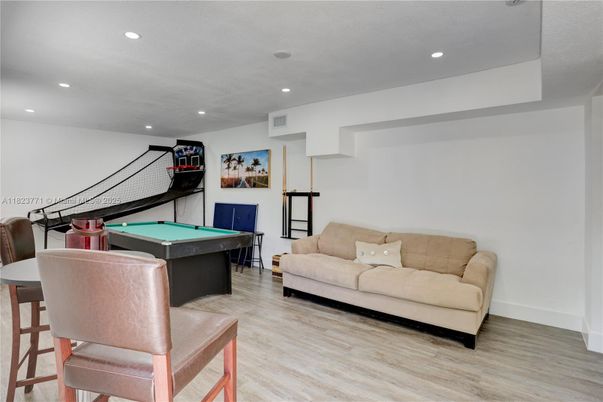 Billiard Table, Game Room, Interior, Recessed Lighting, Wood Texture Flooring