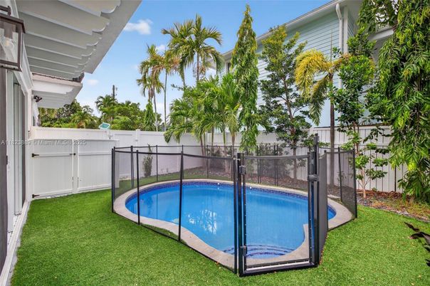 Backyard, Exterior, Pool