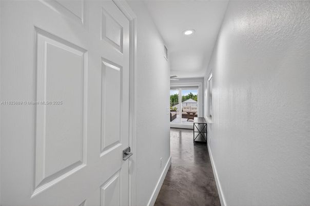 Interior, Recessed Lighting