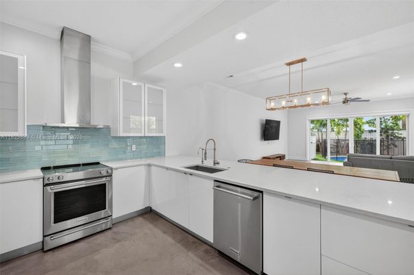 Interior, Kitchen, Pendant Lights, Recessed Lighting, Stainless Steel Appliances