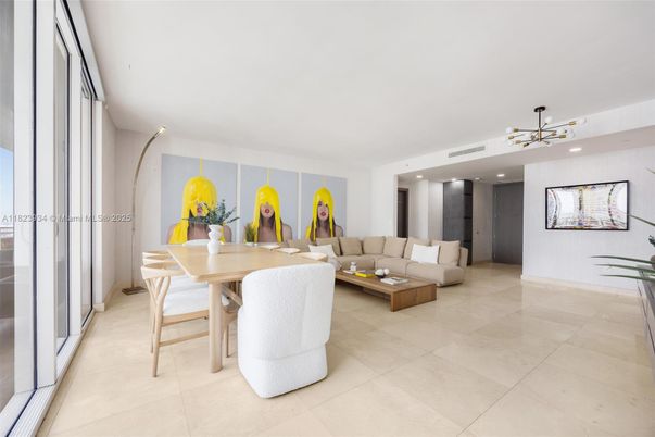 Dining room, Interior, Living room, Pendant Lights, Recessed Lighting