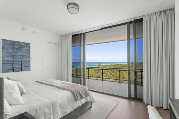 Bedroom, Interior, Water, Wood Texture Flooring