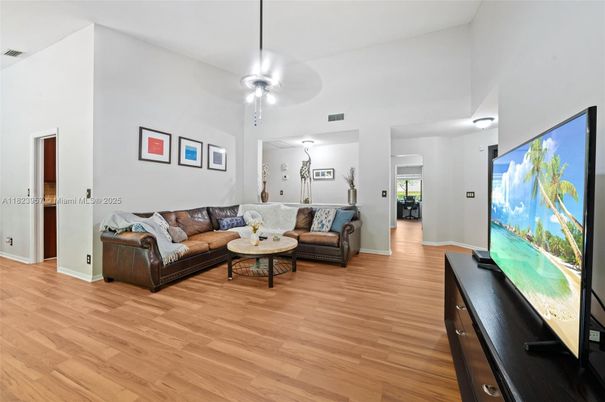 Interior, Living room, Pendant Lights, Wood Texture Flooring