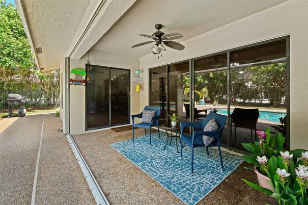 Exterior, Sun Room