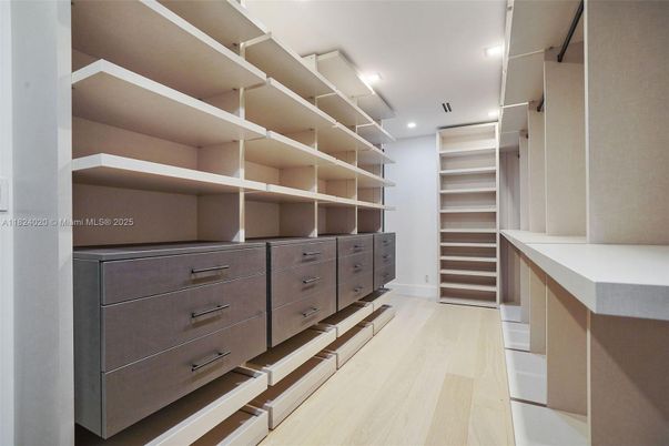 Interior, Recessed Lighting, Walk-in Closets, Wood Texture Flooring