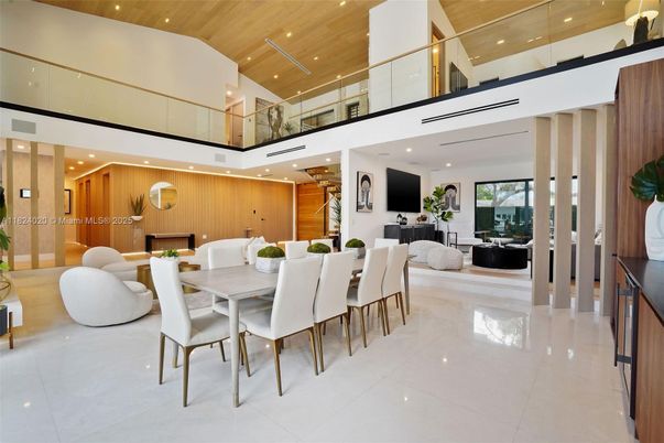 Dining room, Interior, Living room, Recessed Lighting, Wooden Ceilings, Wooden Walls