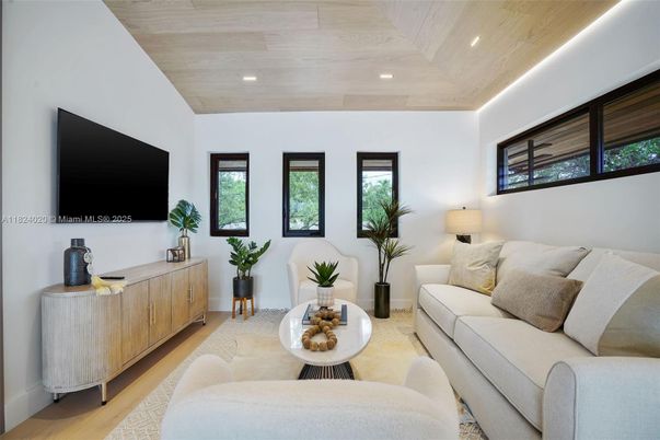 Interior, Living room, Recessed Lighting, Wooden Ceilings, Wood Texture Flooring