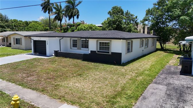 Attached, Backyard, Exterior, Facade, Ranch