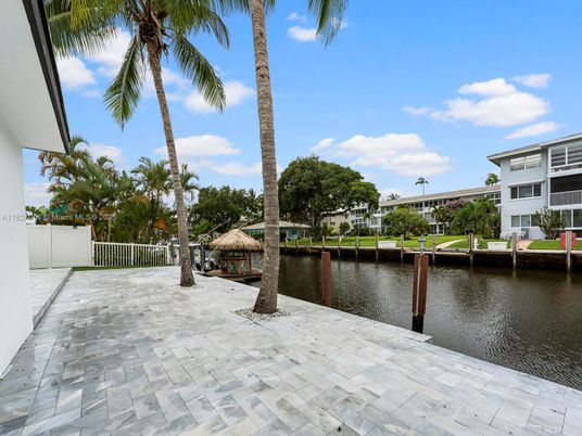 Exterior, Water