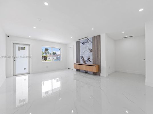 Empty room, Interior, Marble, Recessed Lighting