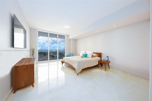 Bedroom, Interior, Marble, Recessed Lighting