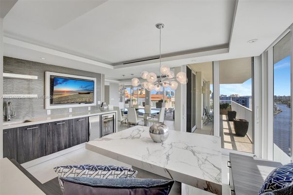 Dining room, Interior, Pendant Lights, Recessed Lighting, Stainless Steel Appliances, Water