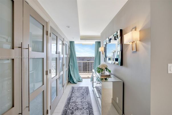 Interior, Recessed Lighting, Water