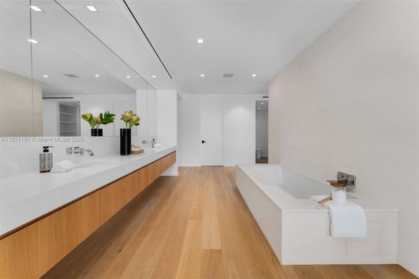 Bathroom, Dual Sink Vanities, Interior, Recessed Lighting, Wood Texture Flooring