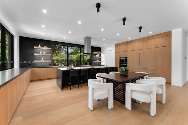 Dining room, Interior, Kitchen, Recessed Lighting, Stainless Steel Appliances, Wood Texture Flooring