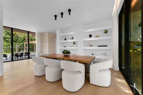 Dining room, Interior, Recessed Lighting, Wood Texture Flooring
