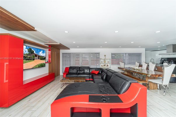Dining room, Interior, Kitchen, Living room, Recessed Lighting, Wood Texture Flooring