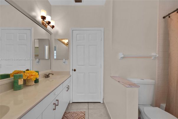 Bathroom, Interior