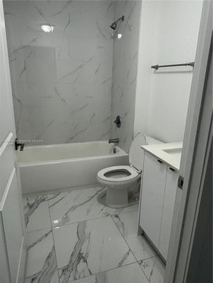 Bathroom, Interior, Marble, Marble Walls