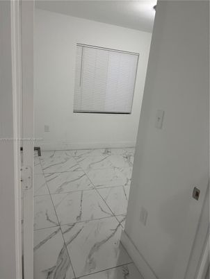 Empty room, Interior, Marble