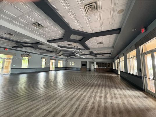 Interior, Pendant Lights, Wood Texture Flooring