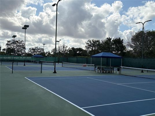 Exterior, Tennis Courts