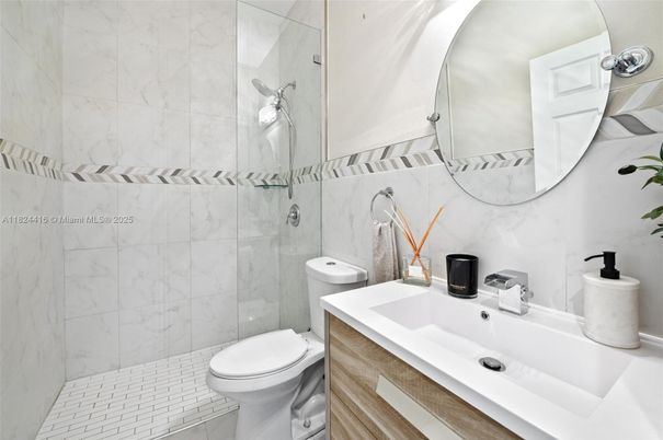 Bathroom, Interior, Marble Walls