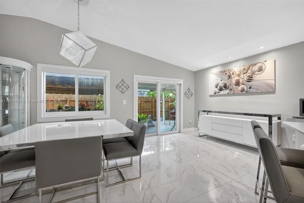 Dining room, Interior, Marble, Pendant Lights, Recessed Lighting