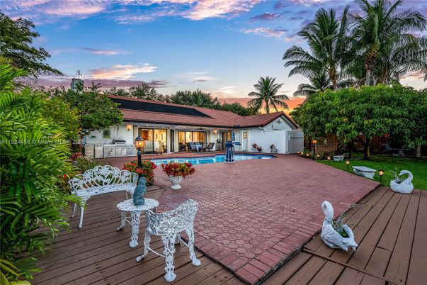 Exterior, Pool, Solar Panels
