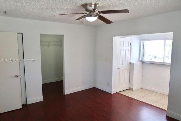 Empty room, Interior, Walk-in Closets, Wood Texture Flooring