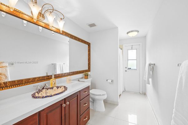 Bathroom, Interior