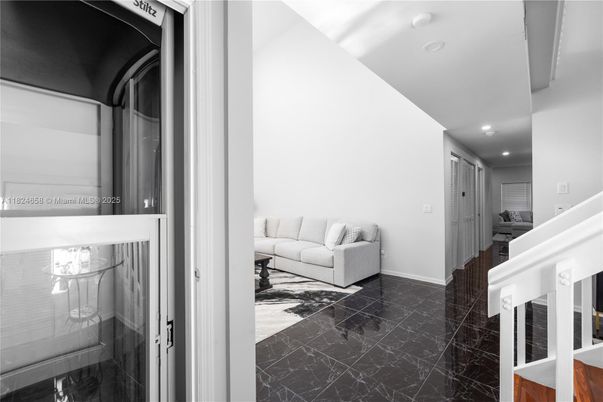 Interior, Marble, Recessed Lighting